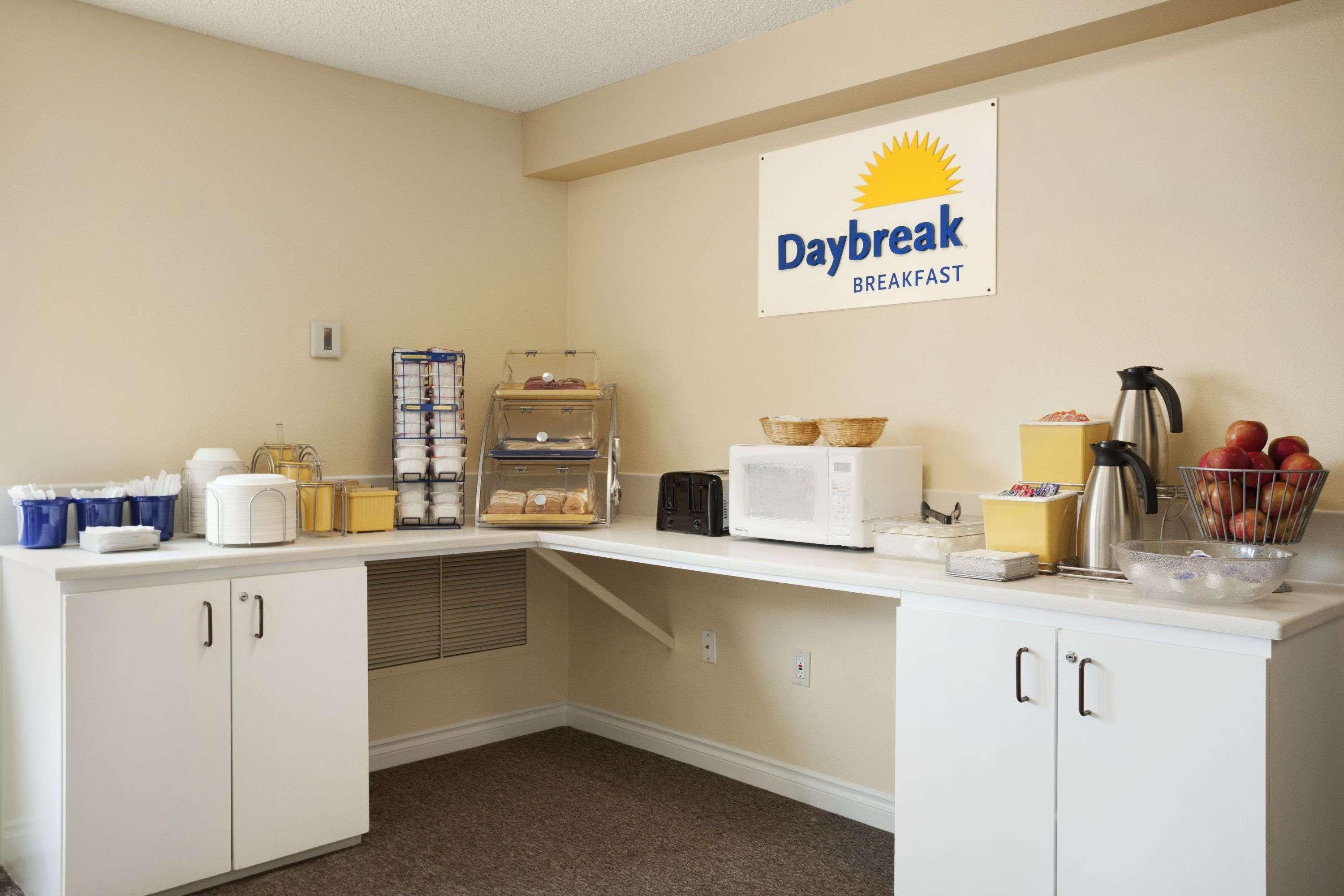 Days Inn By Wyndham Lacey Olympia Area Esterno foto