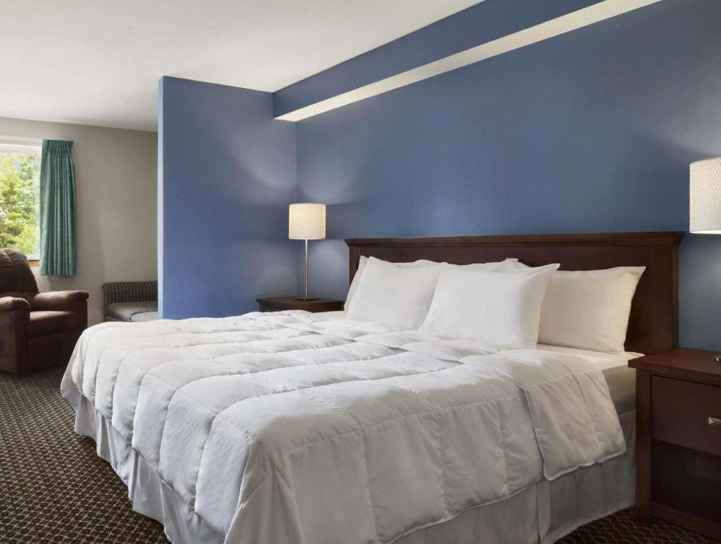 Days Inn By Wyndham Lacey Olympia Area Esterno foto